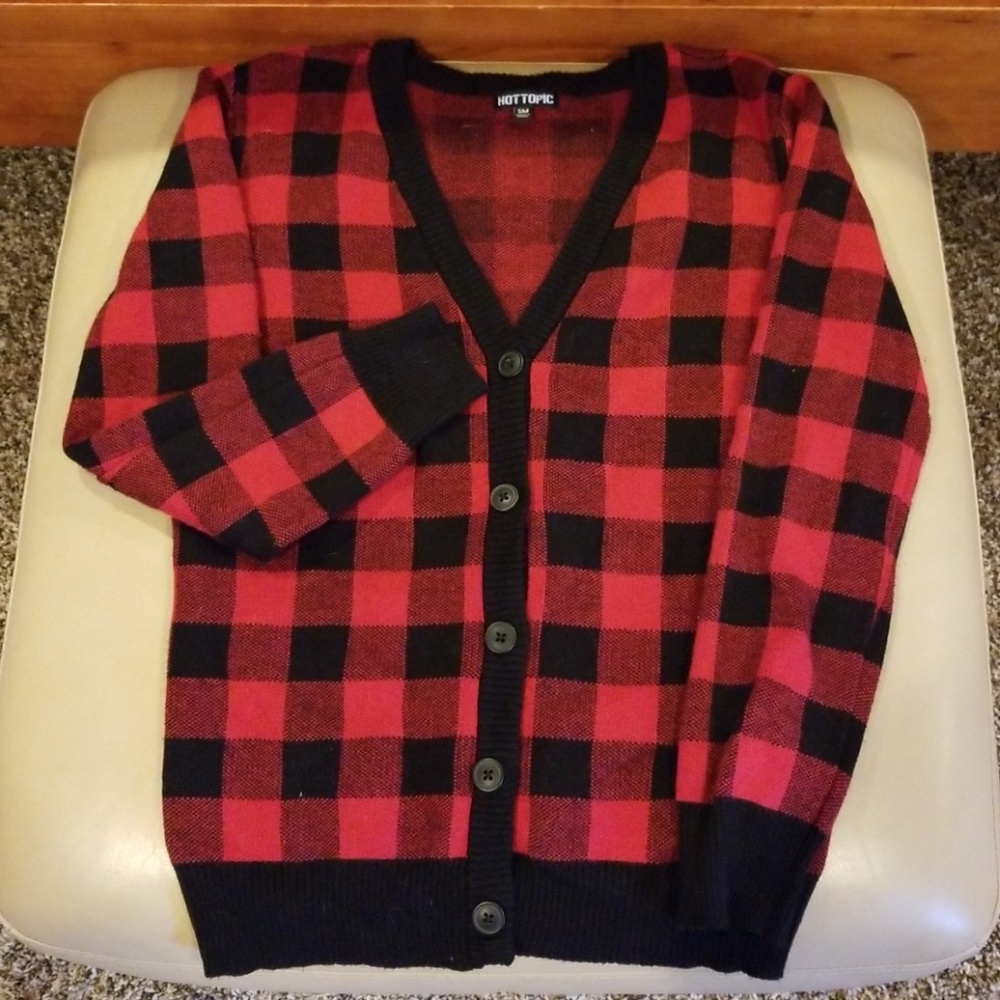 Cardigan sweater